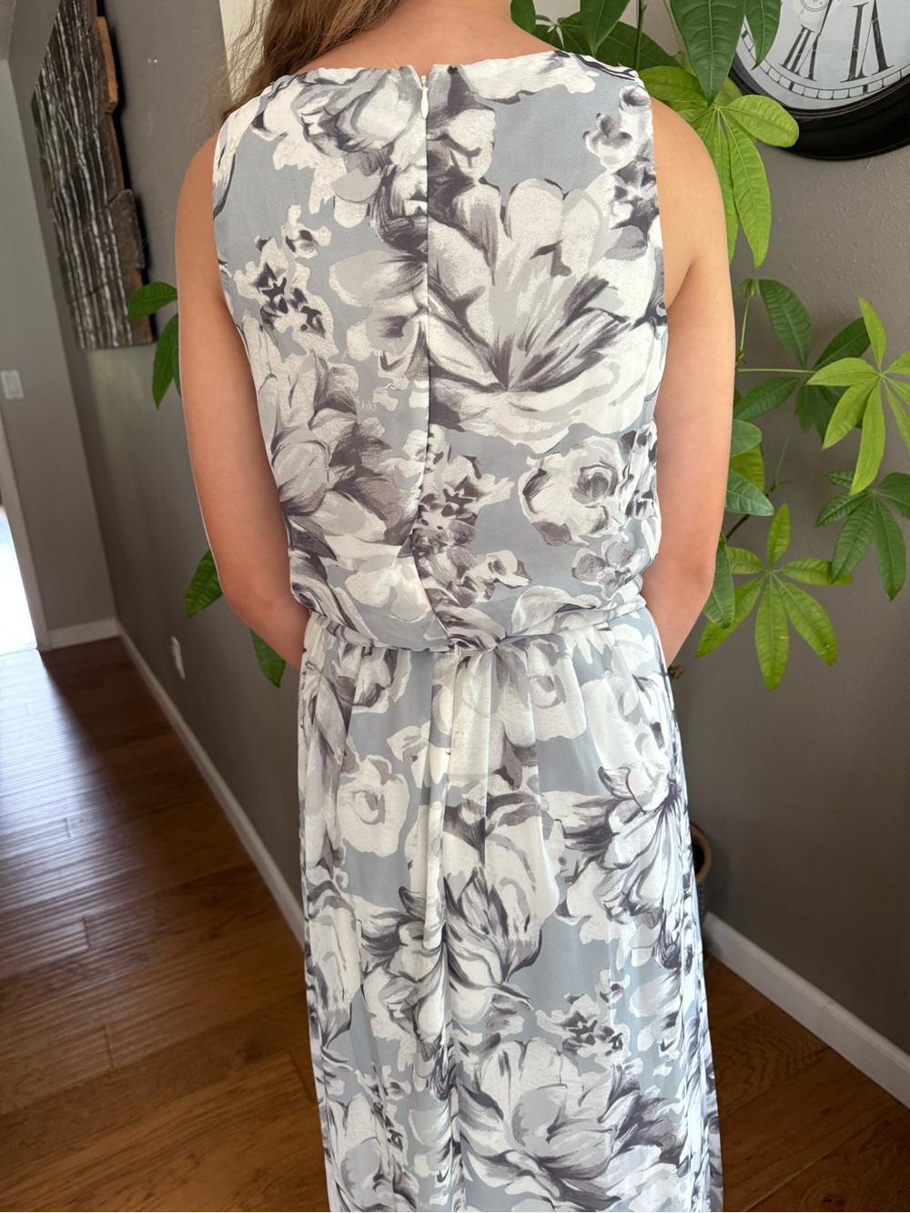Chaps Women’s Sleeveless Floral Maxi Dress - Picture 2 of 8